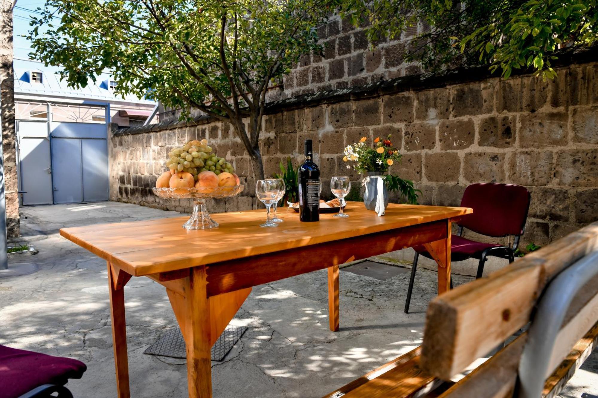 Guest House David'S B&B Gjoumri Kültér fotó